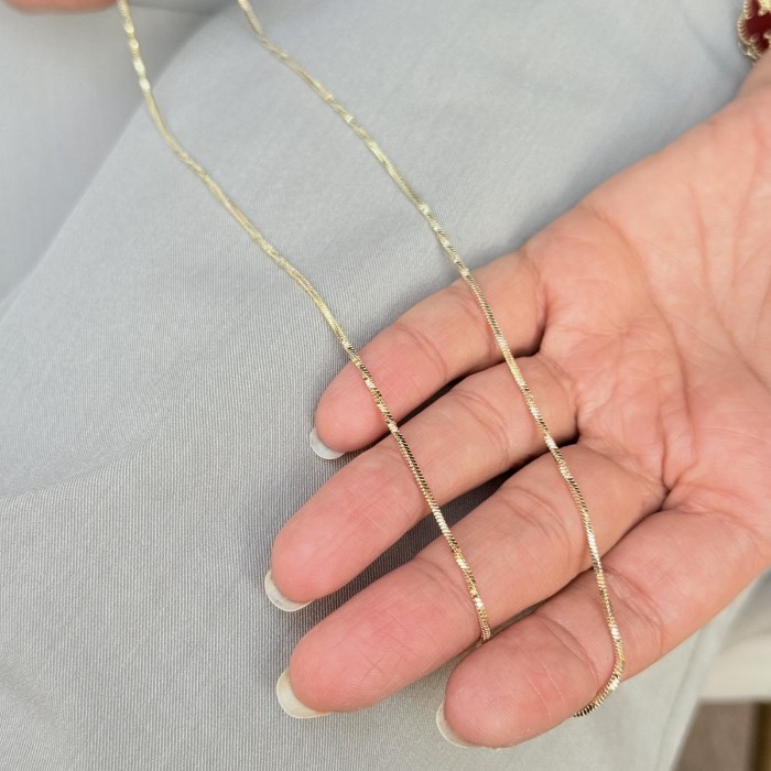 Süper İnce Balıksırtı Zincir Kolye resmi