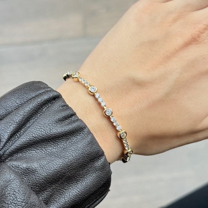 Classic Bezel Taşlı Bileklik resmi