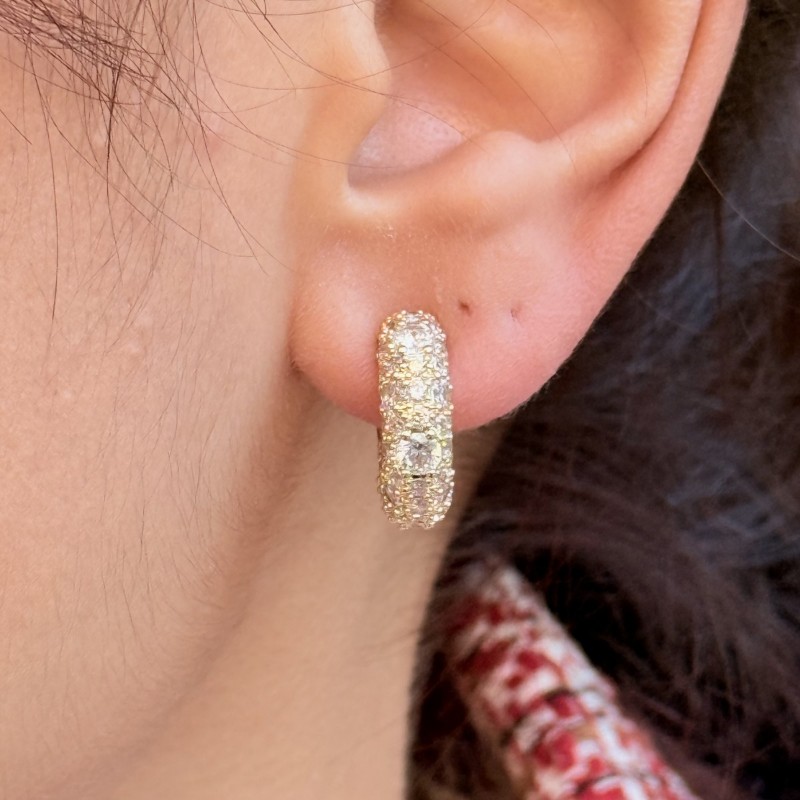 Gold Frost Mini Hoop – Micro Pavé Dome resmi