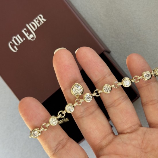 Kalpli Taşlı Bileklik   resmi